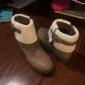 Brown Candies faux leather/fur booties